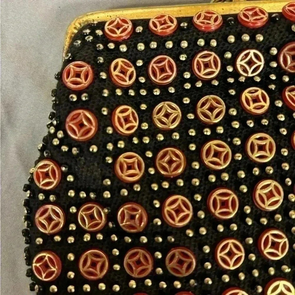 Vintage Beaded 70's makeup Pouch - Picture 2 of 3